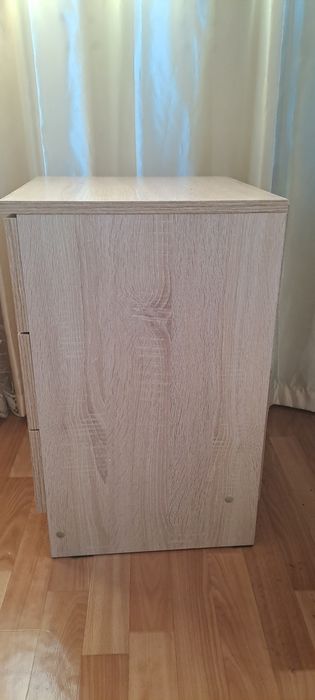 Продам новую тумбочку