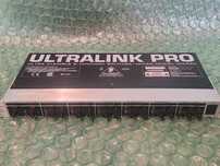 Behringer ULTAlink PRO MX882