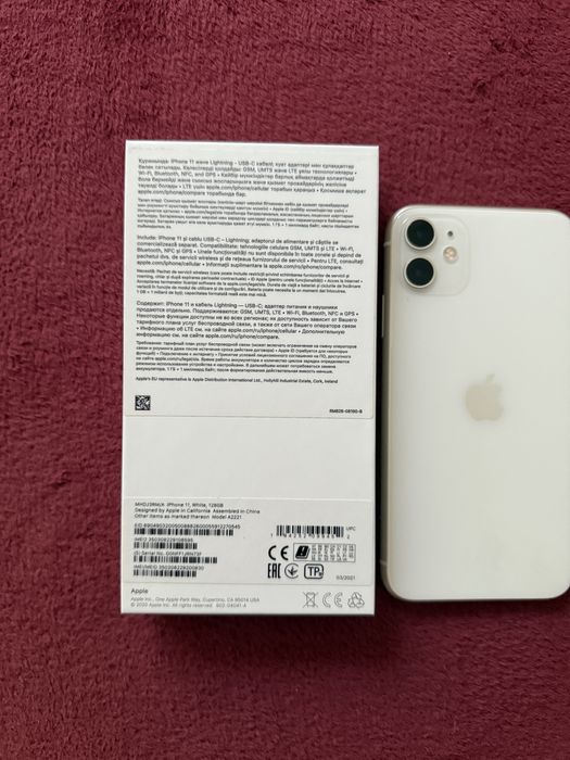 iPhone 11, White, 128 GB