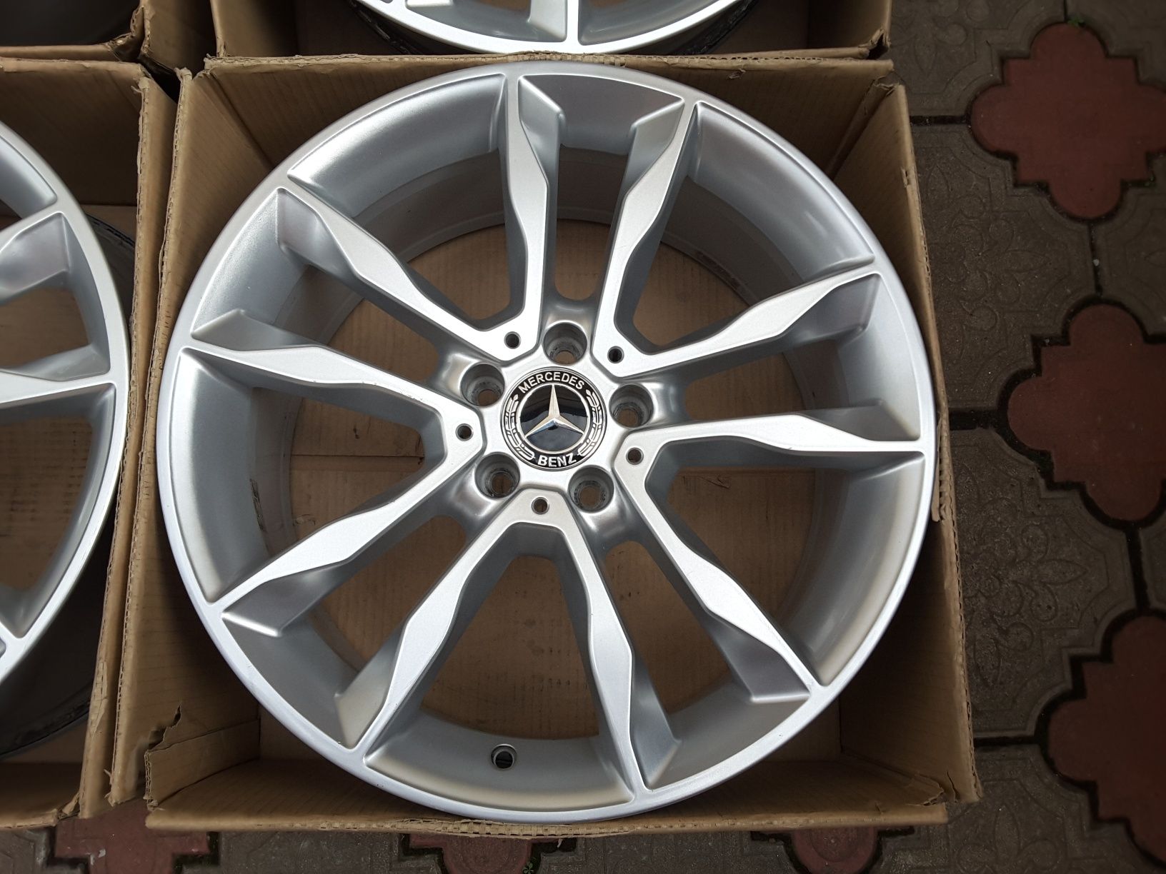 jante aliaj 19; 5x112;originale Mercedes GLA,GLB,w212, w213, Vito w447