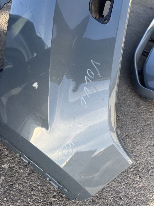 Броня Volvo XC40 2019- и решетка