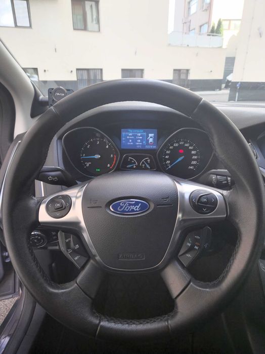 Ford focus mk3 Titanium 2.0 TDCI !