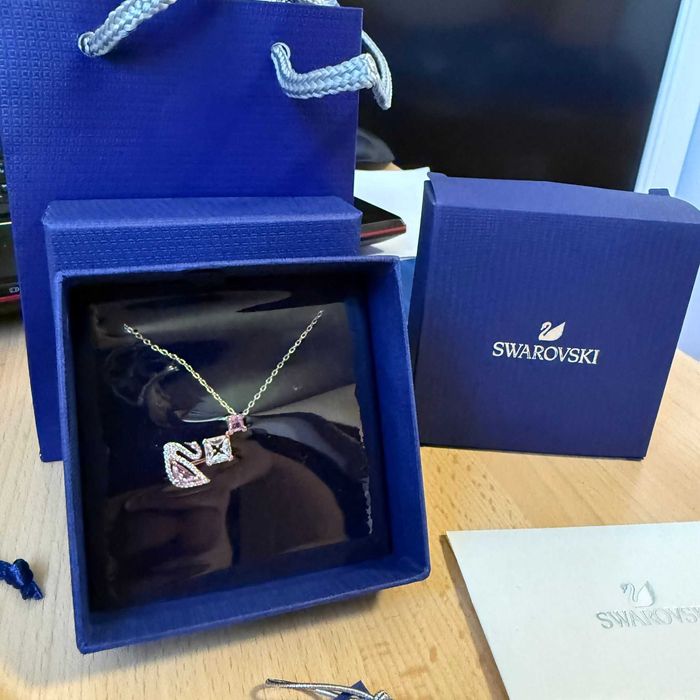 Lantisor Swarovski Dancing Swan Rose/Gold