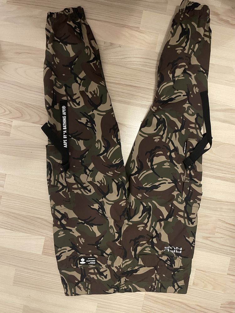 Aape by BAPE cargo