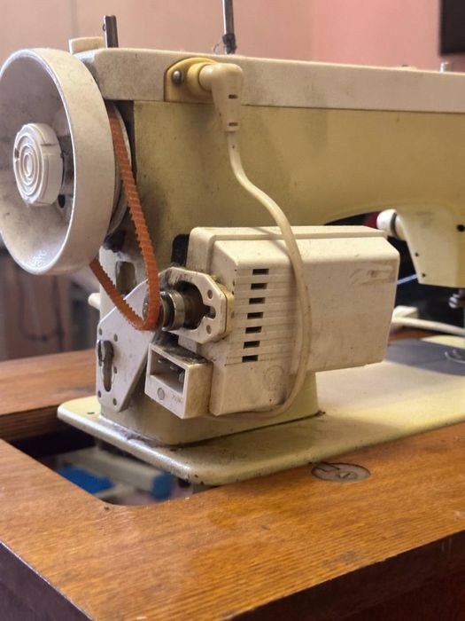 Tikuv mashinasi чайка 132 м