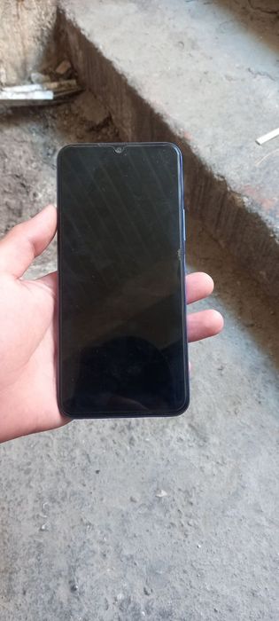 Vivo Y21 sotiladi sr
