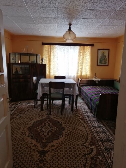 Vând casă + grădină în Roşia de Secaş