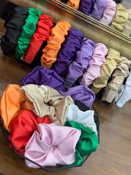 Шапки , диадеми , бебешки ленти ръчно изработени