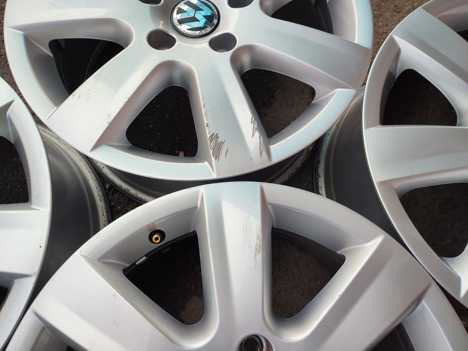 17" оригинални алуминиеви джанти заVw Touareg.