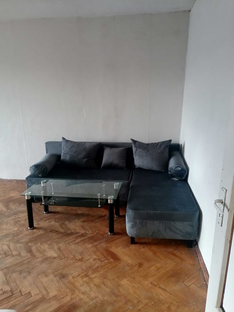 Продава се Двустаен апартамент в Перник, Проучване - 70 кв.м за 806 €/кв.м - Снимка #4