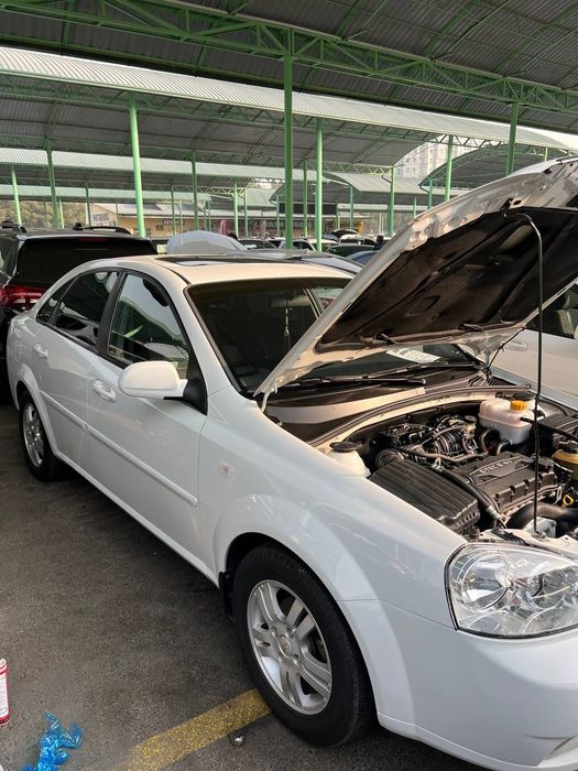 Лассети 2013йил 1.6 матор Срочно сотилади