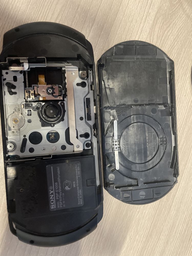 Psp e1008 оригинал но на запчасти