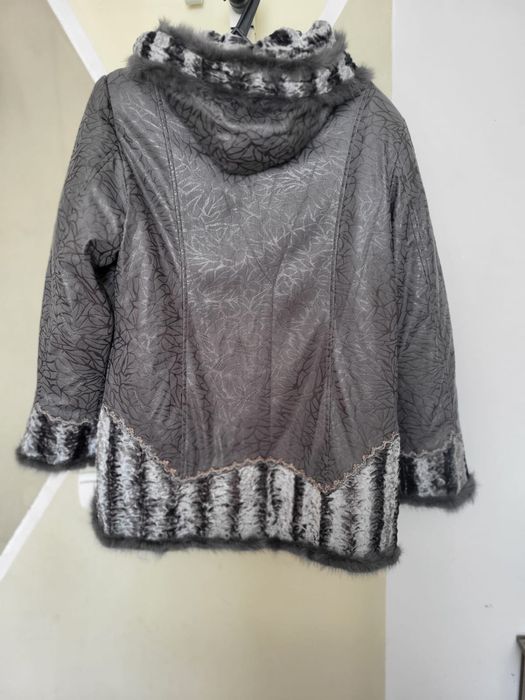 Куртка зимняя женская