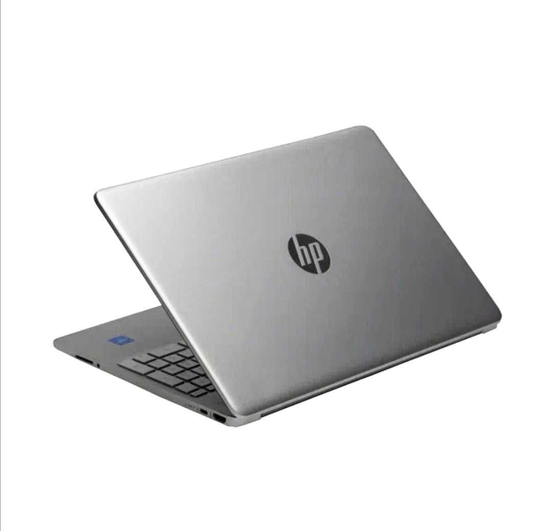 Hp Intel Core i3 noutbok sotiladi