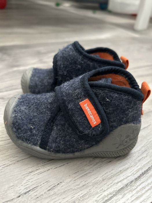 Papuci de casa Biomecanisc marimea 19