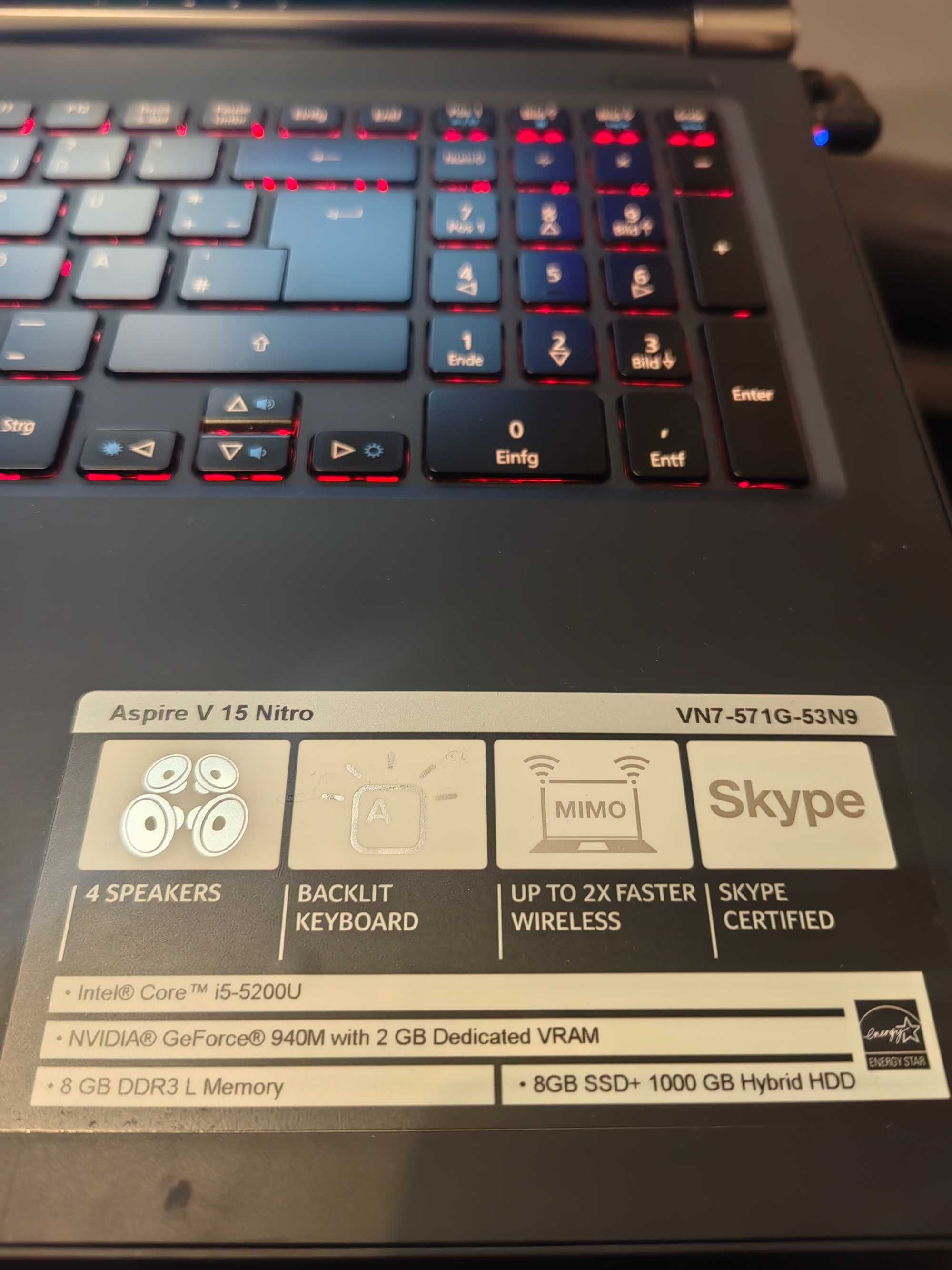 Лаптоп Acer aspire v15 Nitro I5/8Ram/940M