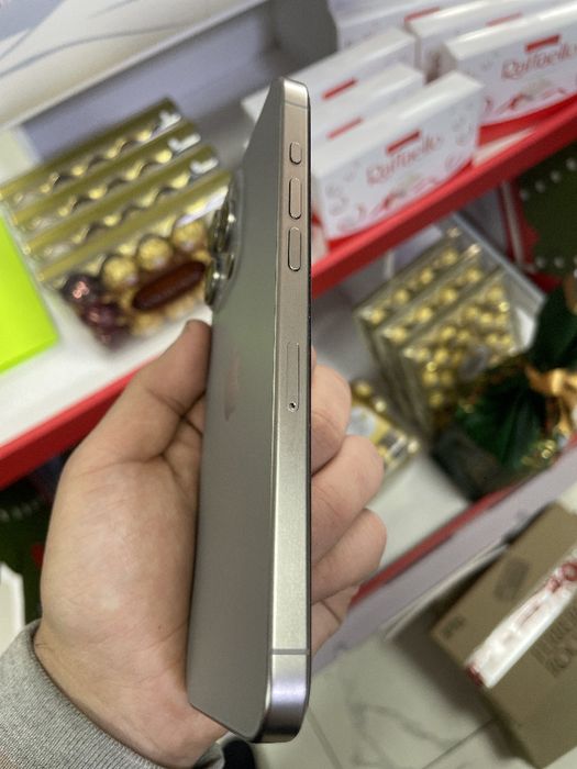 iPhone 15 pro max  256GB HX/A регион
