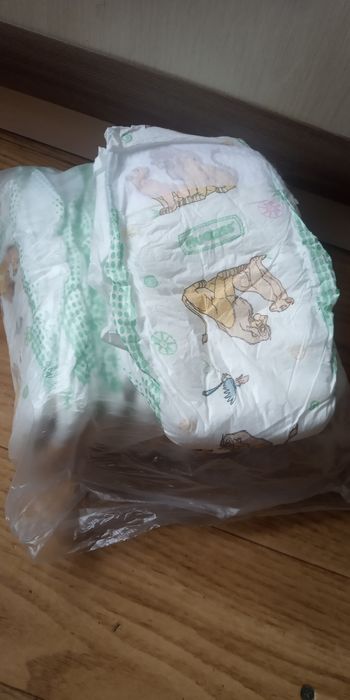 Продам трусики Huggies, Pampers