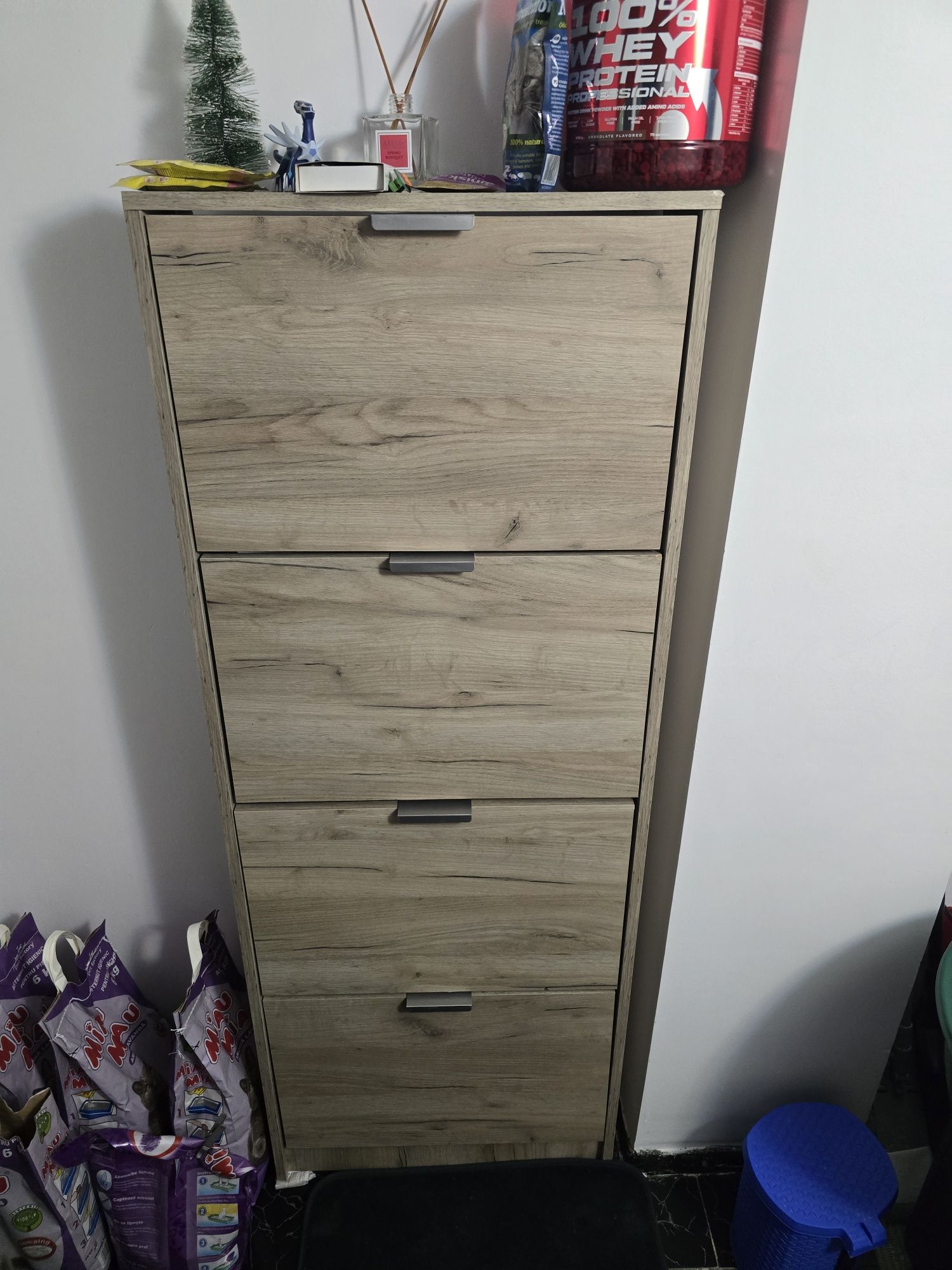 Pantofar 58 x 18 x 155.5 cm