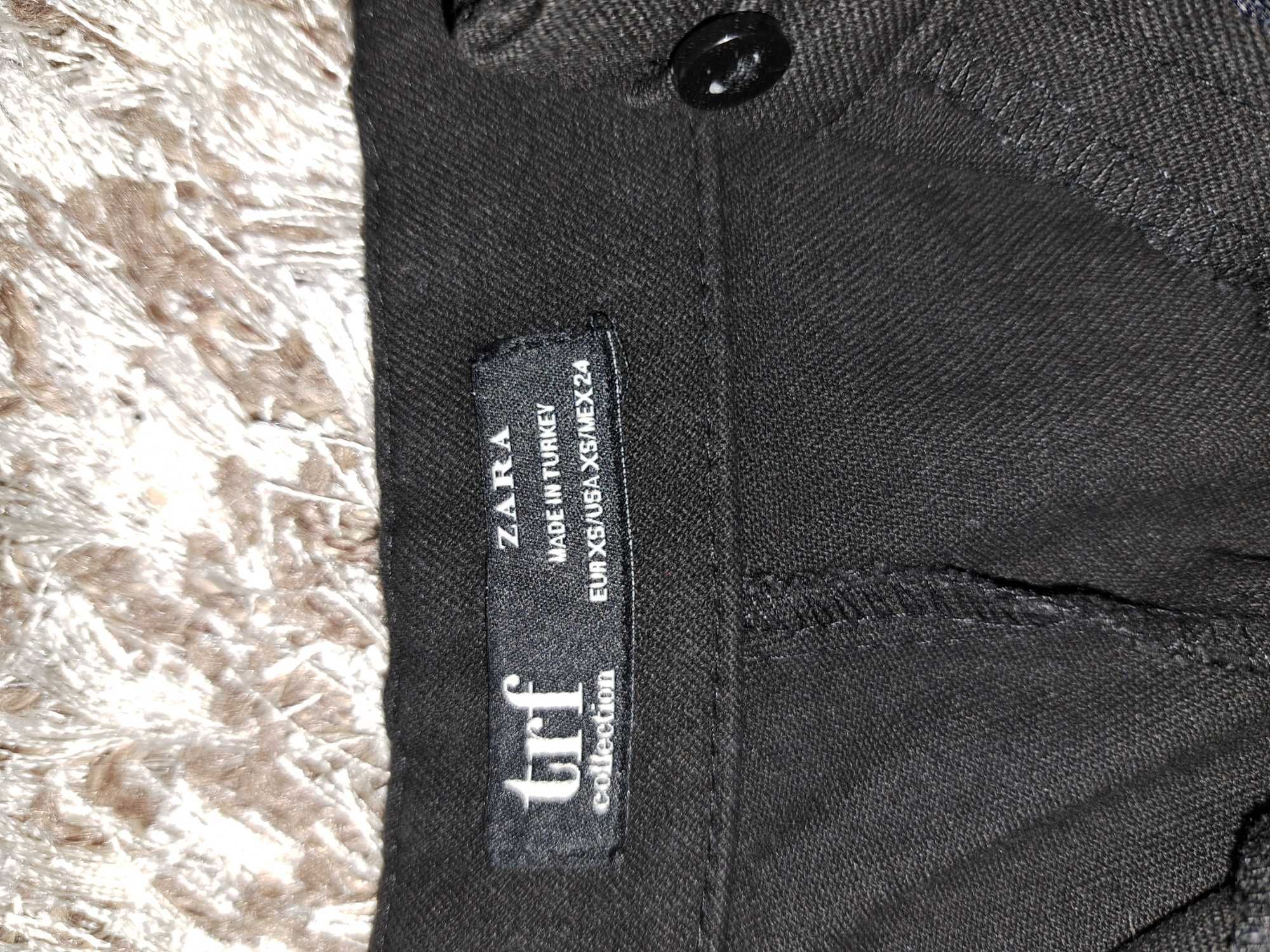 Pantaloni dama Zara