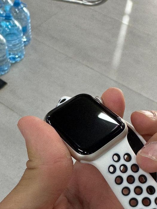 Продам Apple Watch