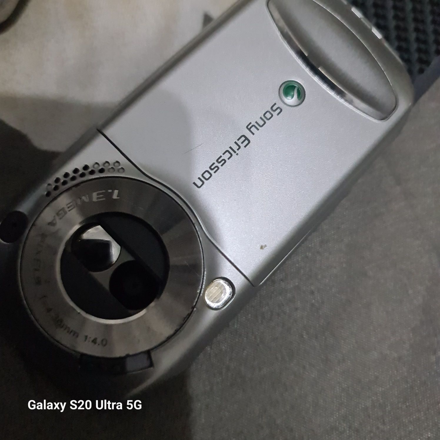 Sony ericsson S700i
