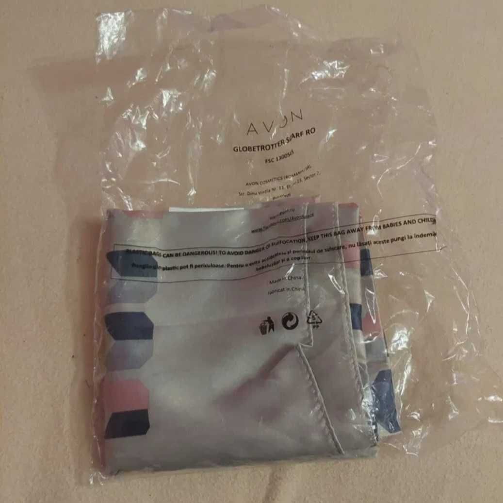 Eșarfă  Avon  multicolor