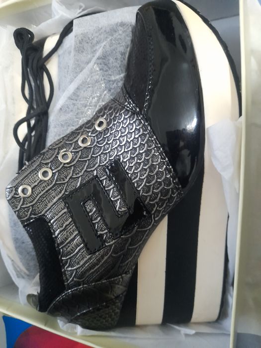 Дамски  кожени обувки