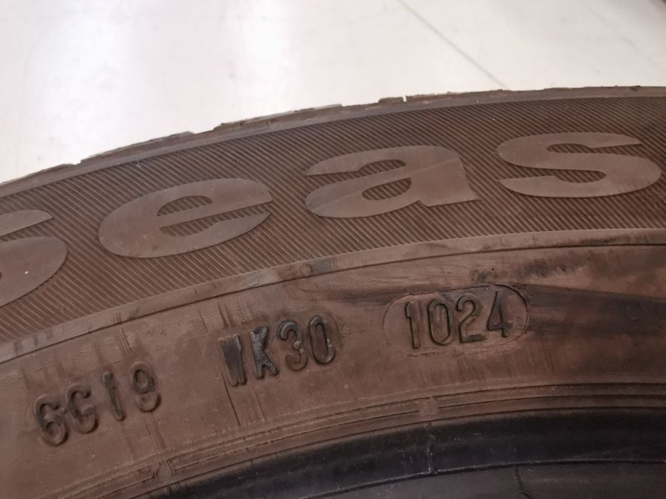 3 броя всесезонни гуми 195/55R16