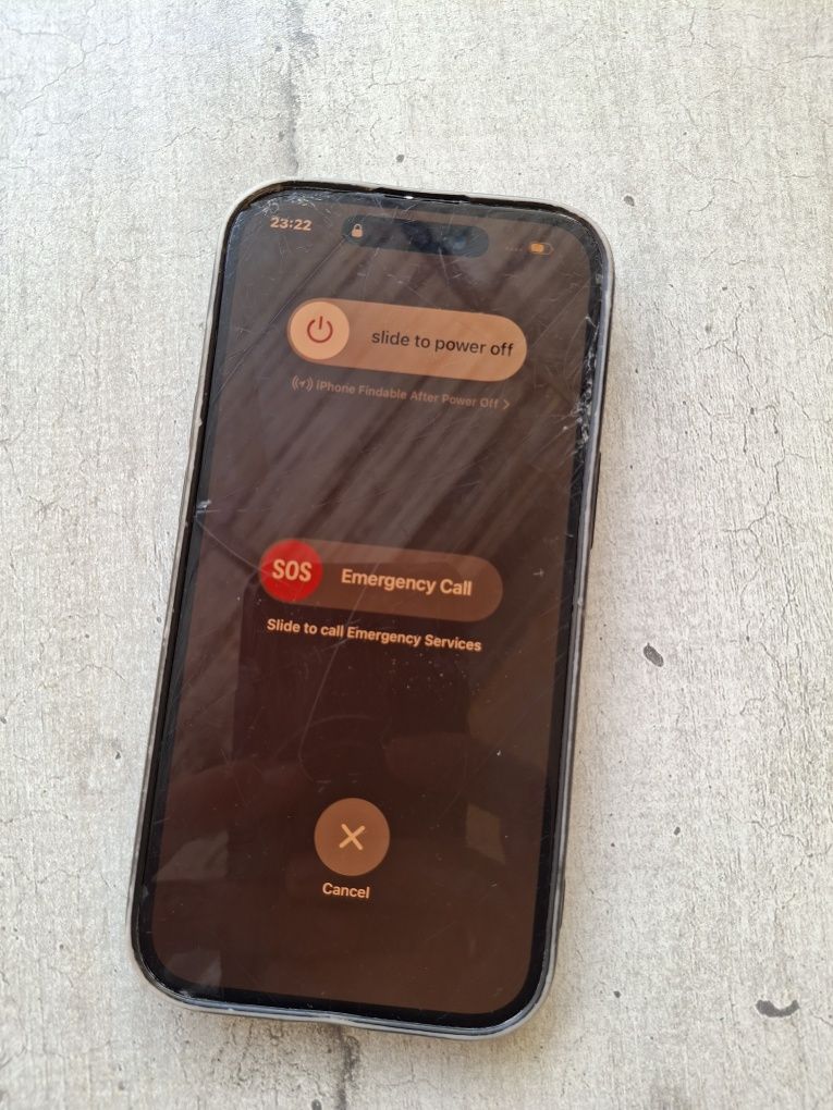 Iphone 15 заключен