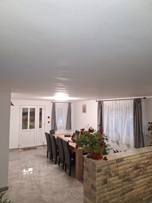 Cabana Adri și Beni 2 cu ciubăr NOU