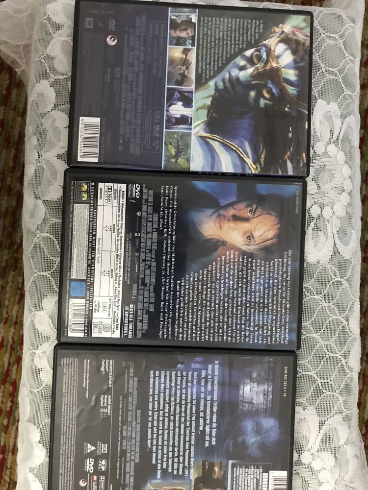 DVD-ur cu filme deosebite. ( 2 DVD uri )