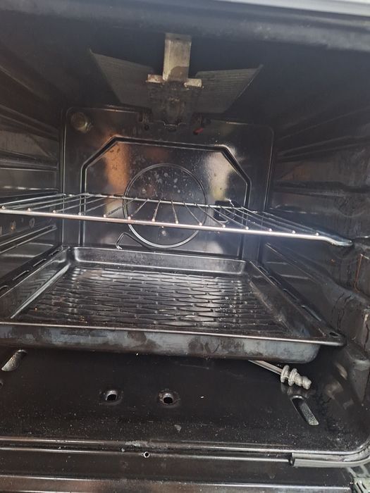 Aragaz cu aprinderea electrică