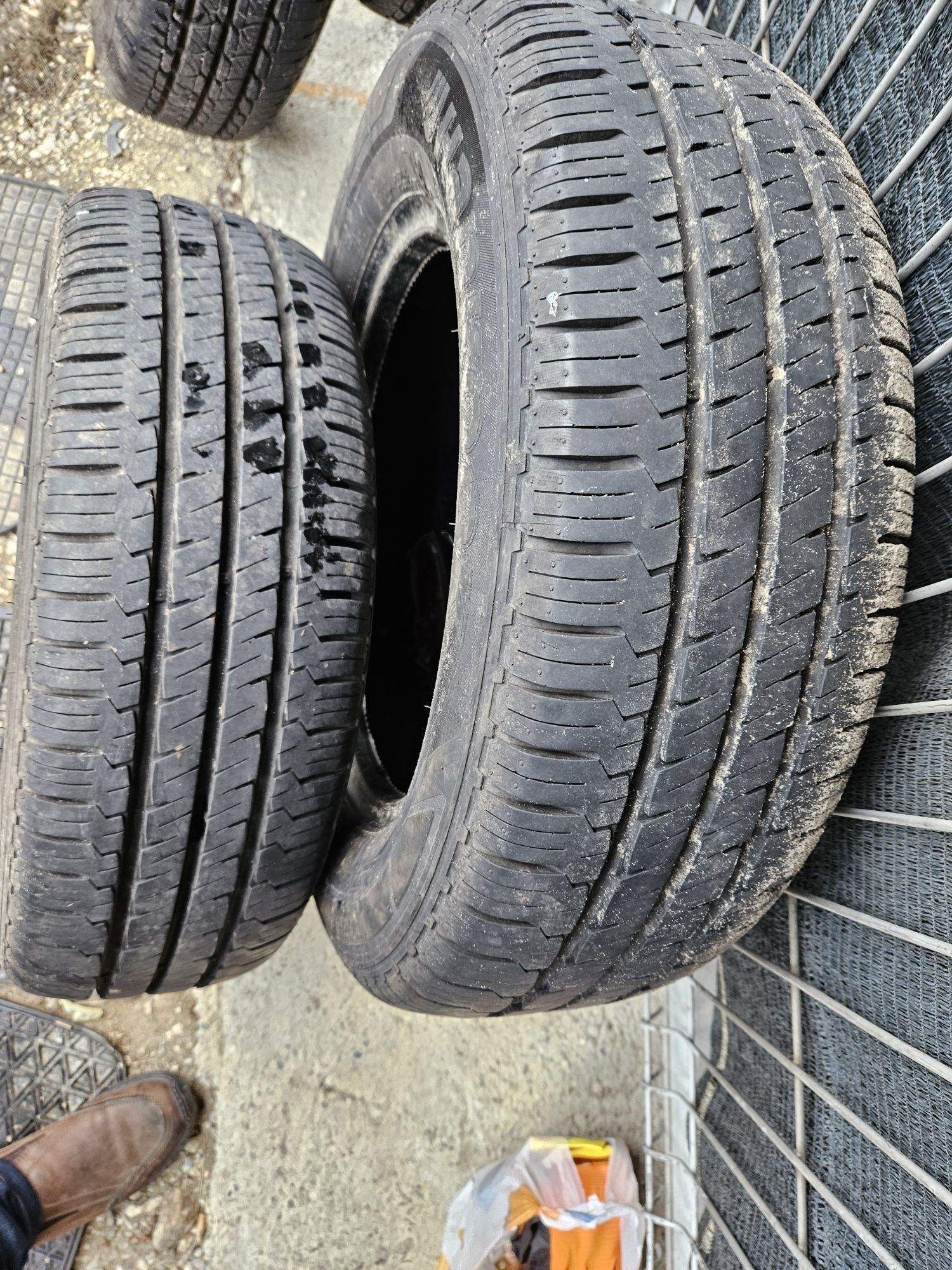 Hankook vantra LT dot 2015 anvelope 2 buc 205/65/15 C