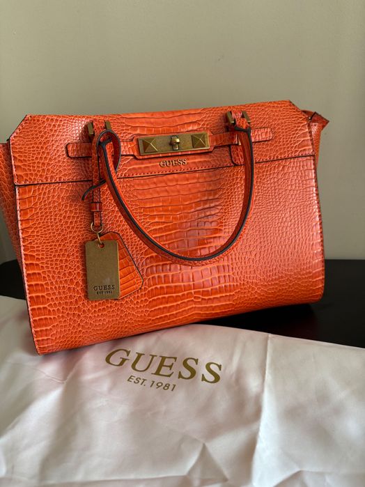 Чанта Guess - неразличима от нова