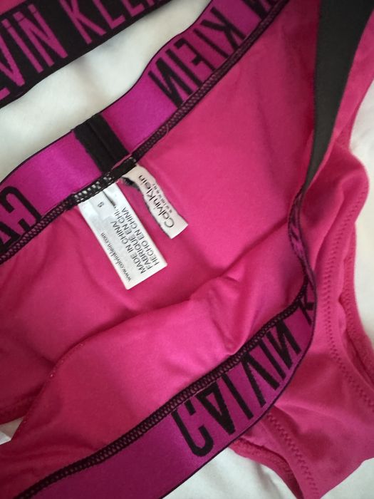 Costum de baie Calvin Klein