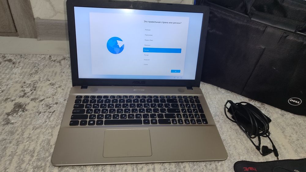 асус ноутбук , в хорошем состоянии, не работает Wi-FI модуль,