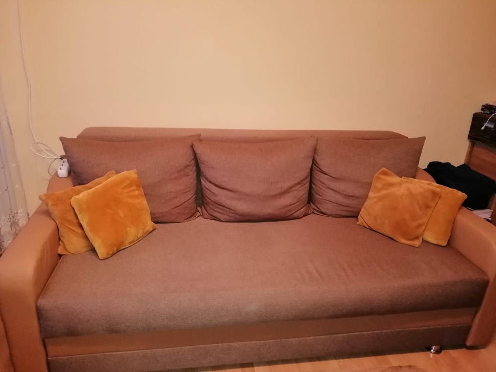Vand canapea extensibila si doua fotolii