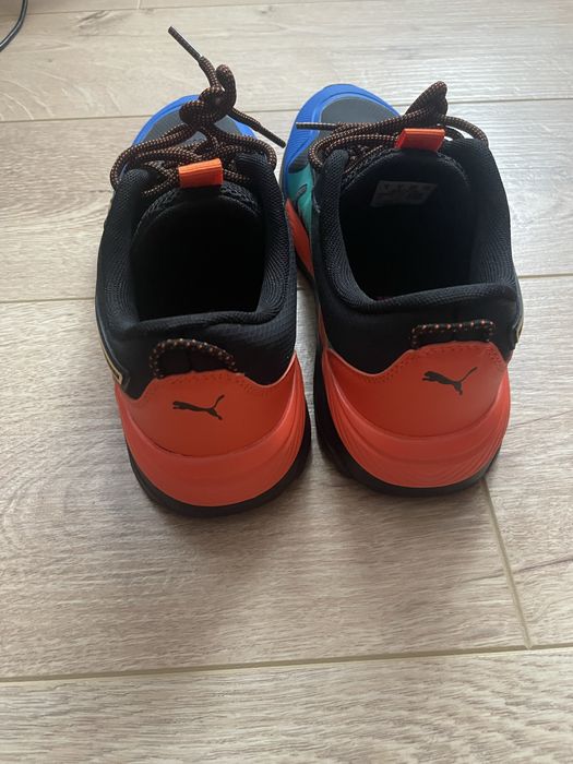 Vand pantofi sport unisex Puma 37