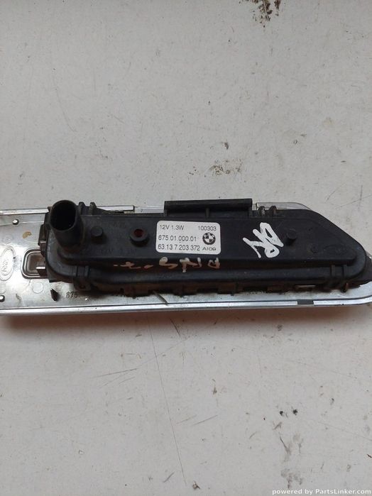 Semnalizatoare dreapta fata BMW 7 V (F01, F02, F03, F04) [ 2008 - 2015 ] ActiveHybrid 7 (N55 B30 A) 235KW|320HP OEM 6750100001