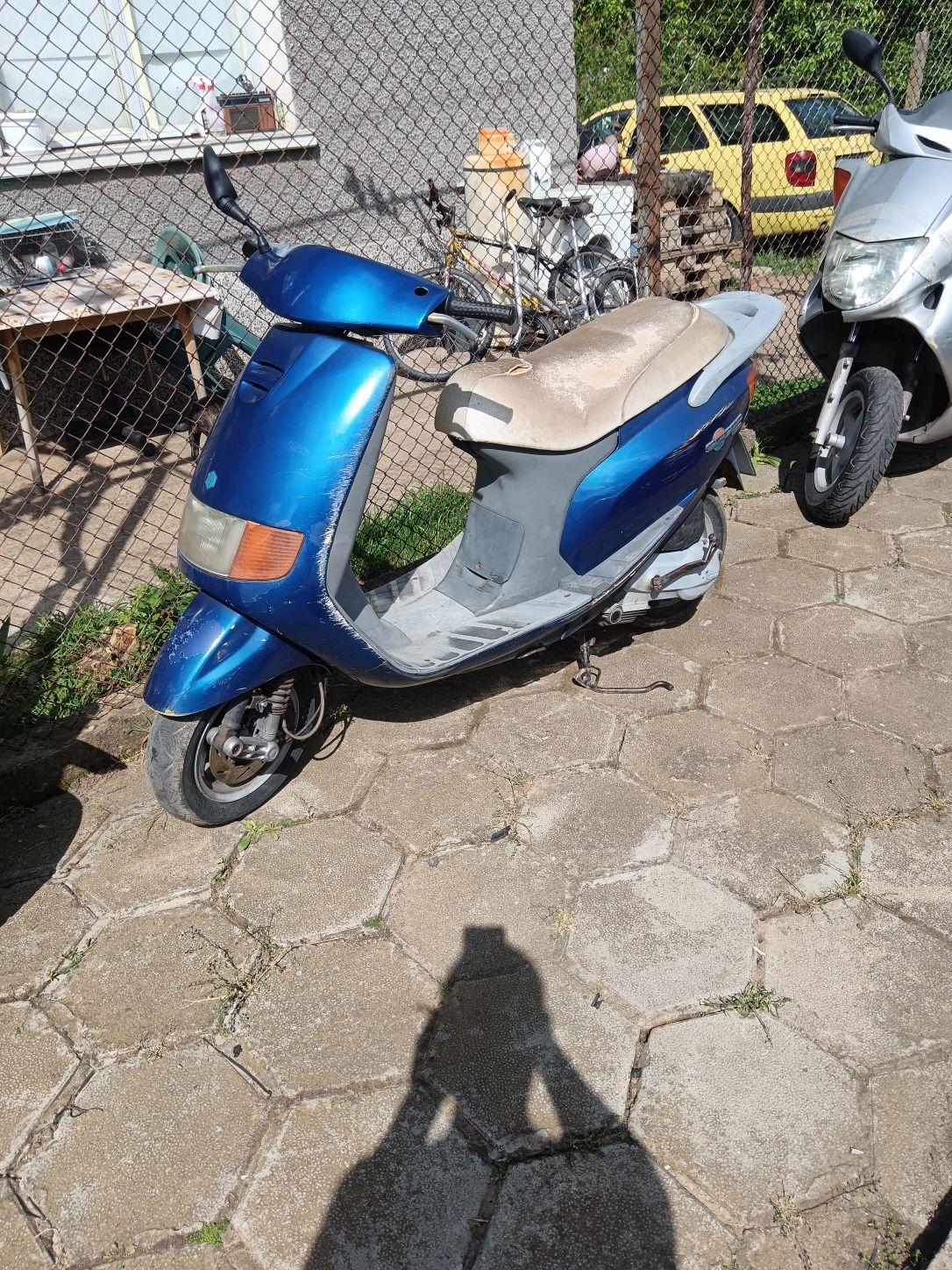 Продавам скутери от 49кубика до 300
