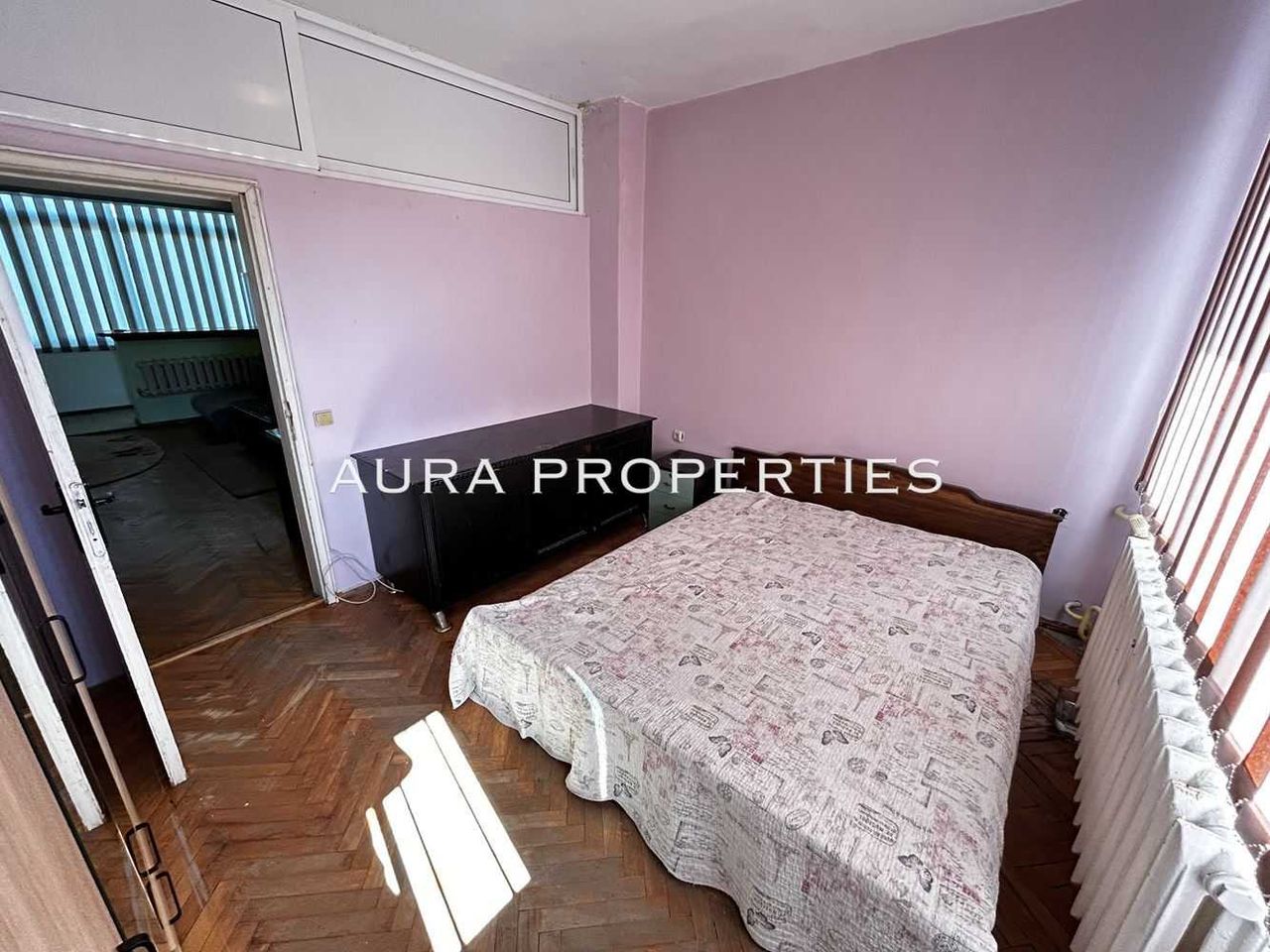 Дава се под наем Тристаен апартамент в Разград, Център - 90 кв.м за 306 € - Снимка #4