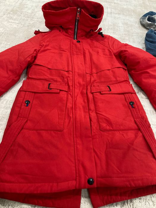 Продам куртки для девочек