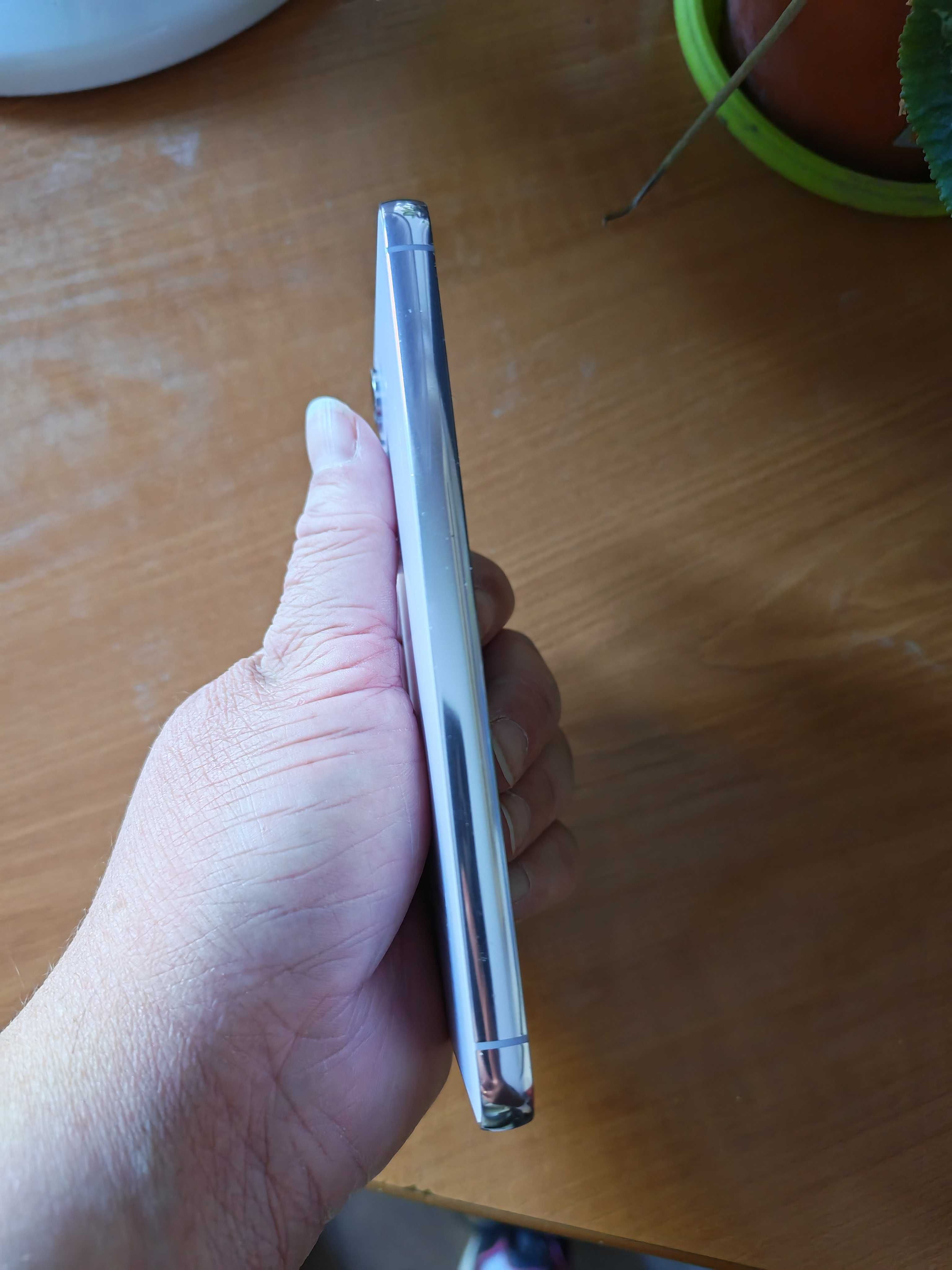 Samsung Galaxy S23, 256 GB с гаранция