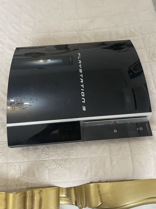 Vand ps3 merge bun de functionabil