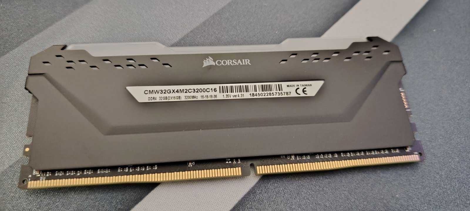 Рам памет Corsair Vengeance RGB Pro 32GB (2x16GB) DDR4 3200mhz
