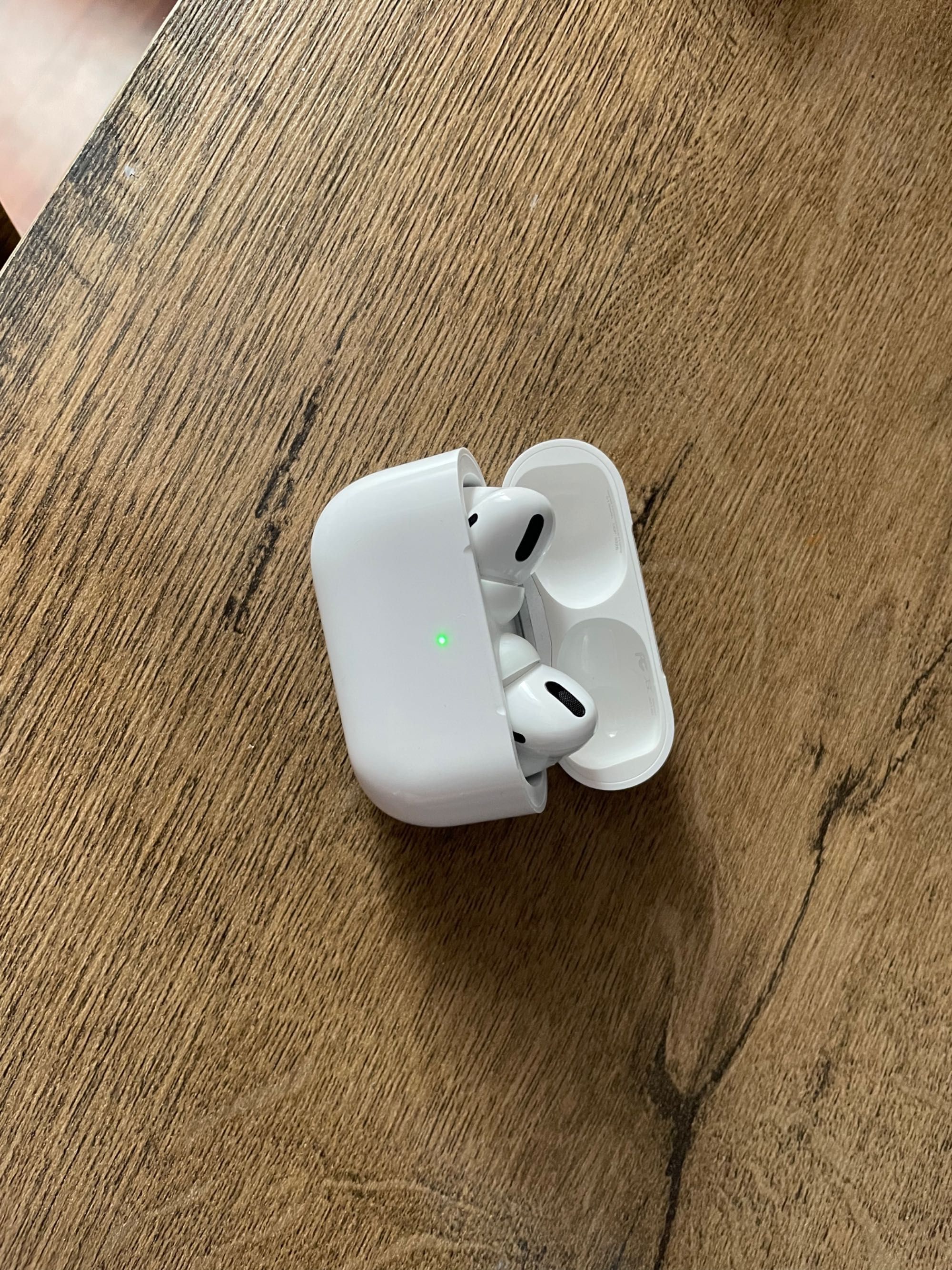 AirPods Pro cu garantie