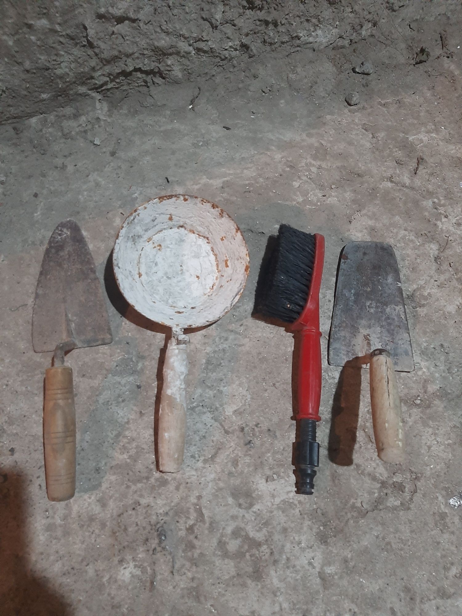 Градински принадлежности
