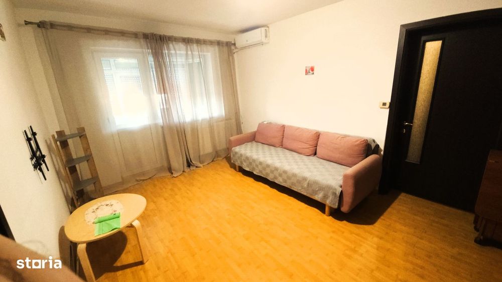 Vânzare apartament 2 camere, semidecomandat, renovat - Cartier Crâng