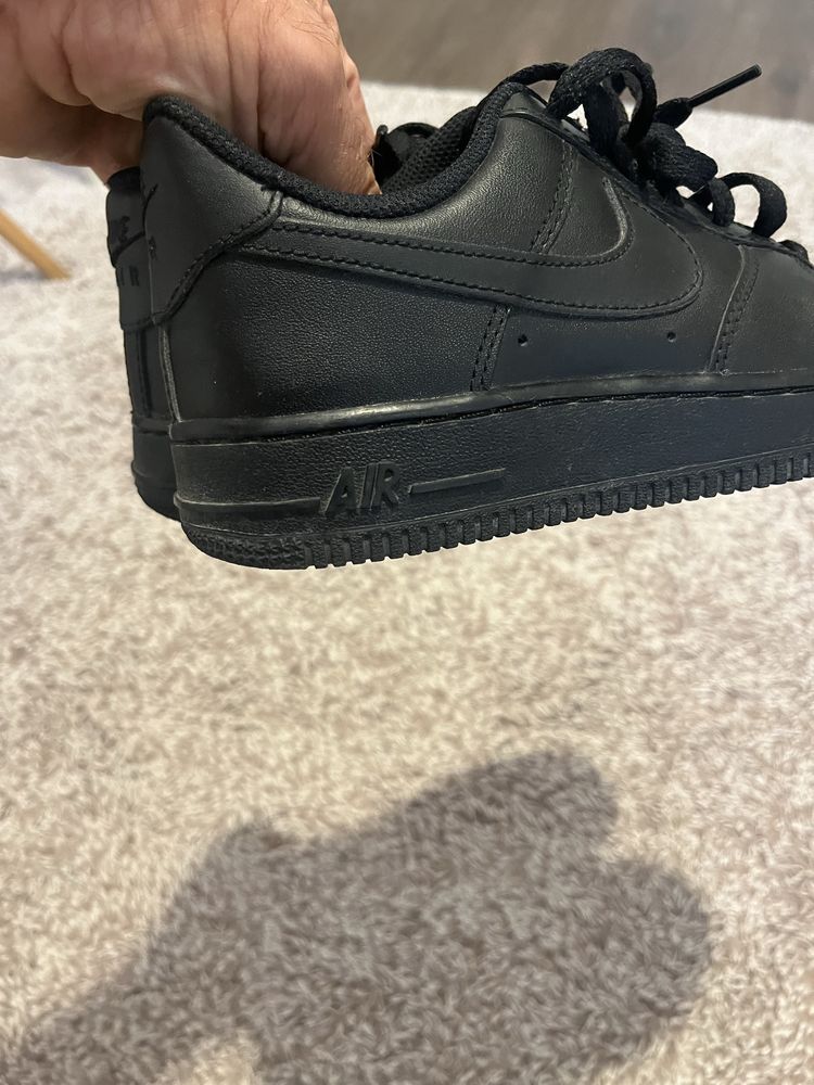 Nike Air Force 1 07-оригинални маратонки